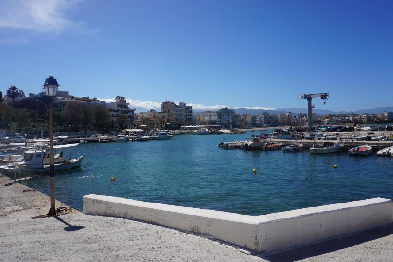 Seas The View Apartment Chania  ภายนอก รูปภาพ