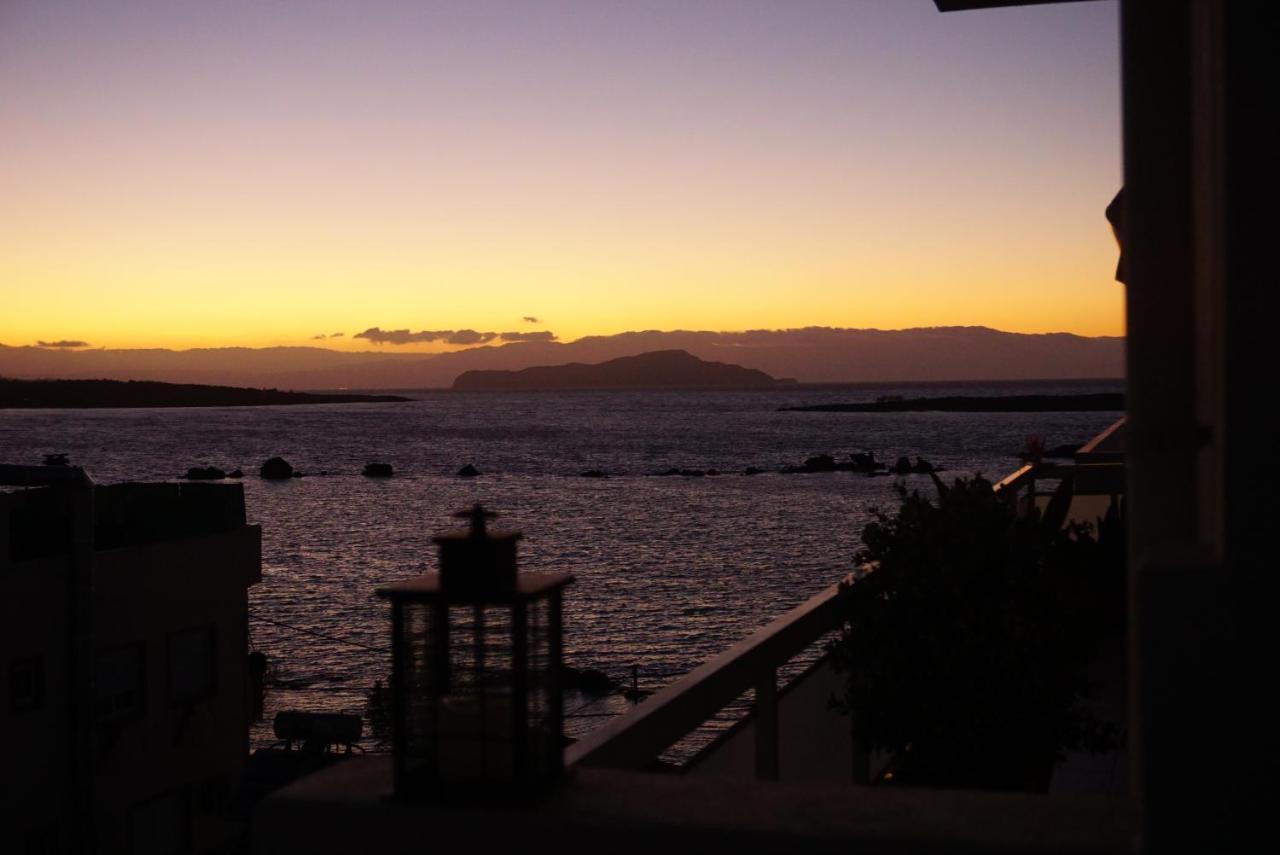 Seas The View Apartment Chania  ภายนอก รูปภาพ