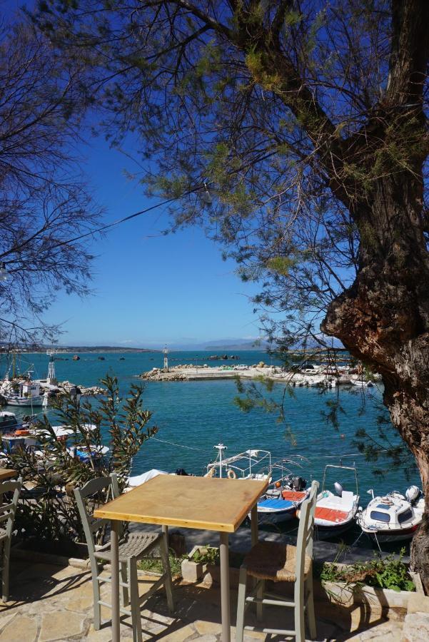 Seas The View Apartment Chania  ภายนอก รูปภาพ