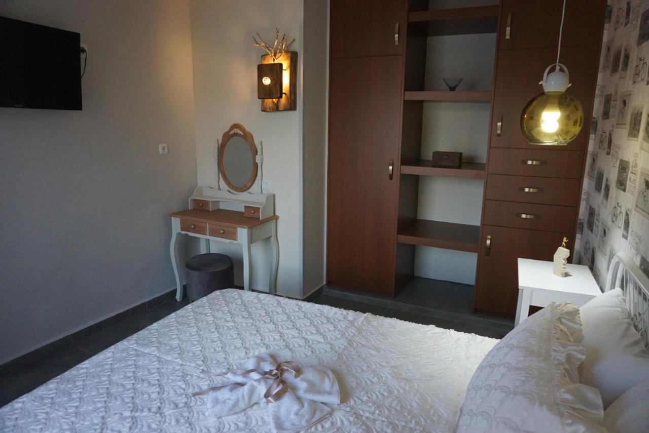 Seas The View Apartment Chania  ภายนอก รูปภาพ